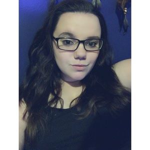 Meet your Posher, Bella